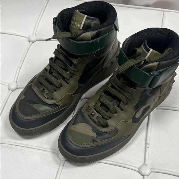 Valentino Other - Valentino Men's Olive Camouflage High-Top Sneakers